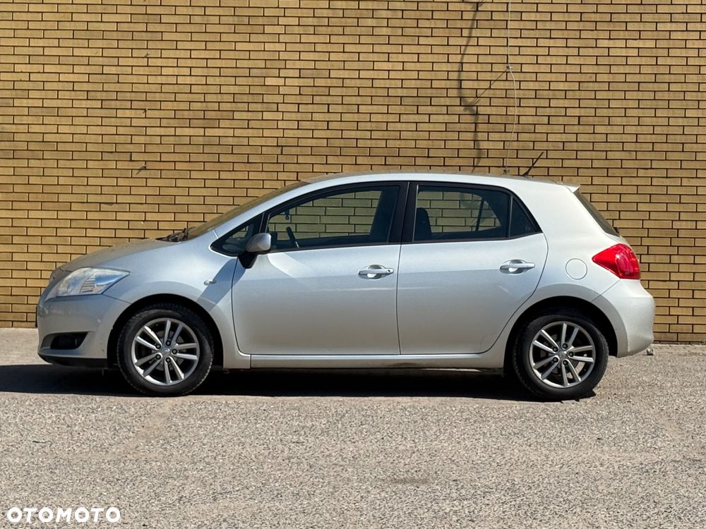 Toyota Auris 1.6 MultiMode Executive - 6