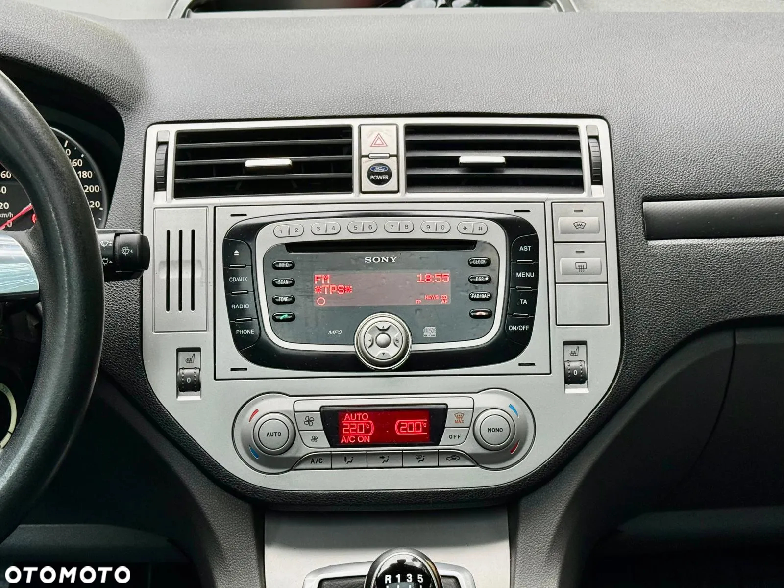 Ford Kuga 2.0 TDCi Titanium FWD - 15