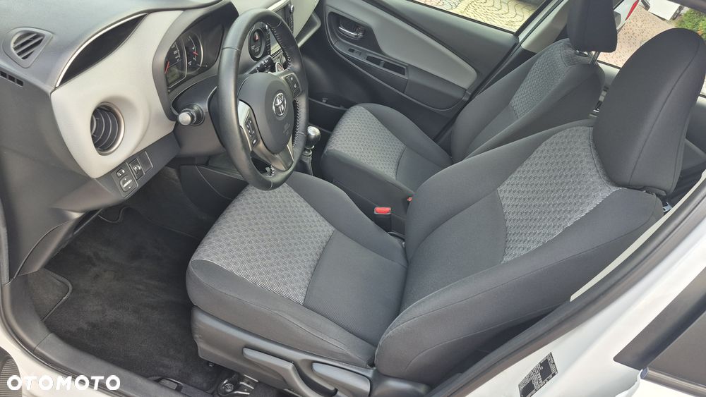 Toyota Yaris 1.33 VVT-i Comfort - 15