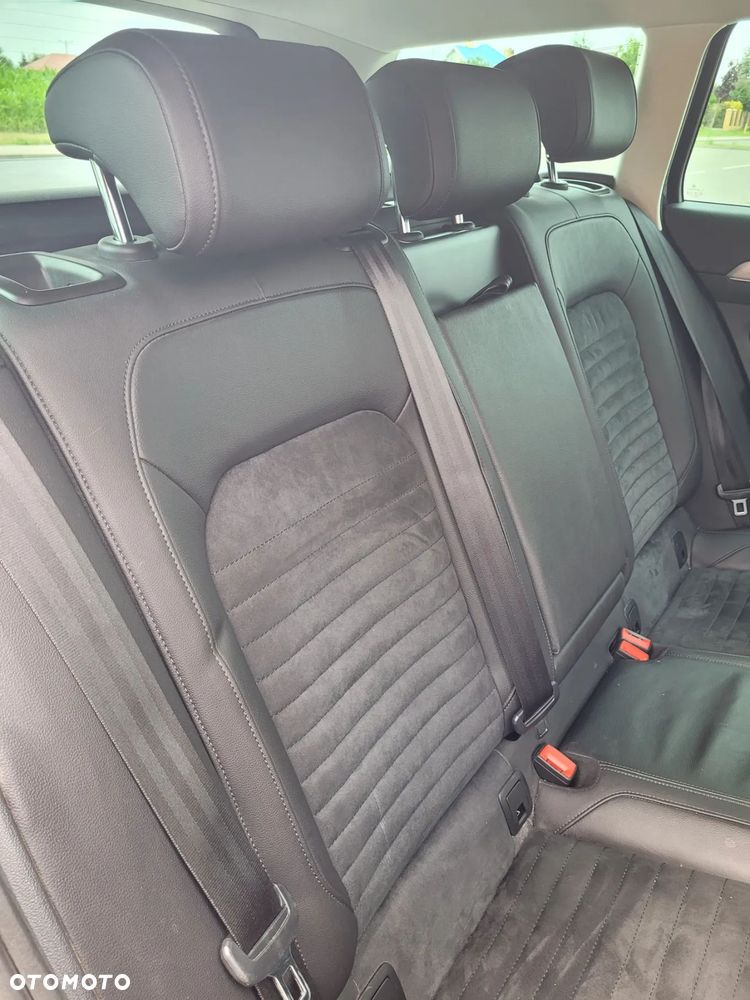 Volkswagen Passat 2.0 TDI SCR Highline - 13