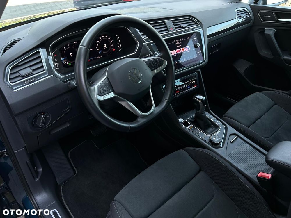 Volkswagen Tiguan 2.0 TSI 4Mot Elegance DSG - 8