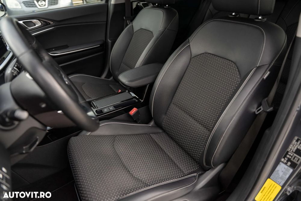 Kia Ceed 1.6 CRDi GT Line - 12