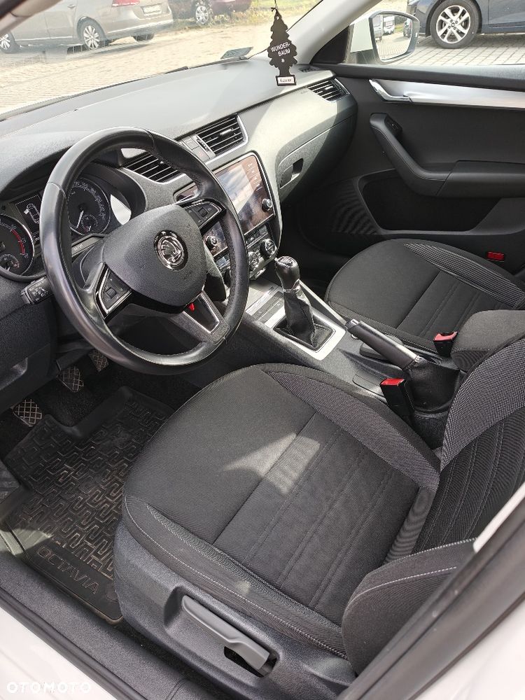Skoda Octavia - 8