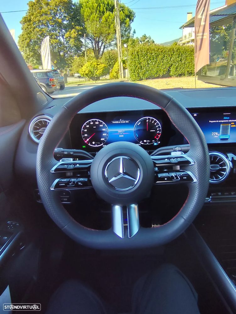 Mercedes-Benz GLA 250 e AMG Line - 8