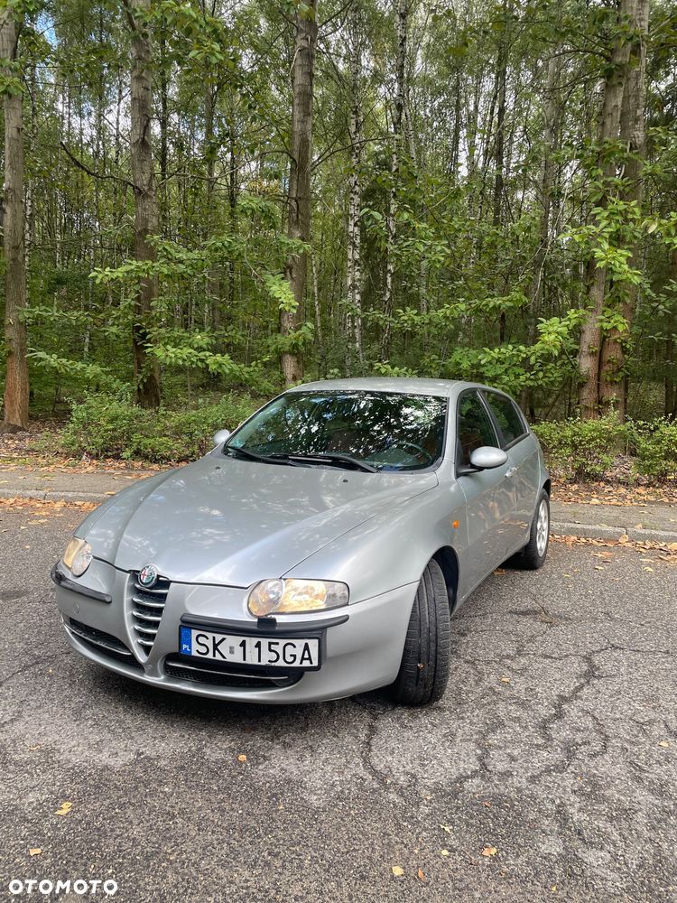 Alfa Romeo 147 1.9 JTD Distinctive - 1