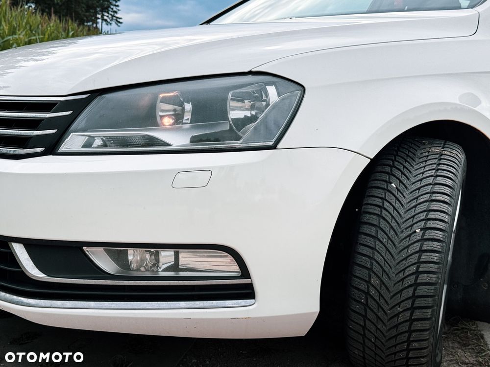 Volkswagen Passat 2.0 TDI BlueMotion Technology Comfortline - 8