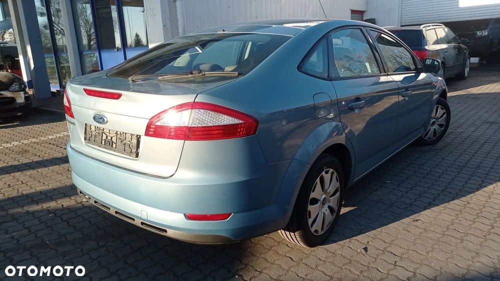 Ford Mondeo 1.6 Titanium - 19