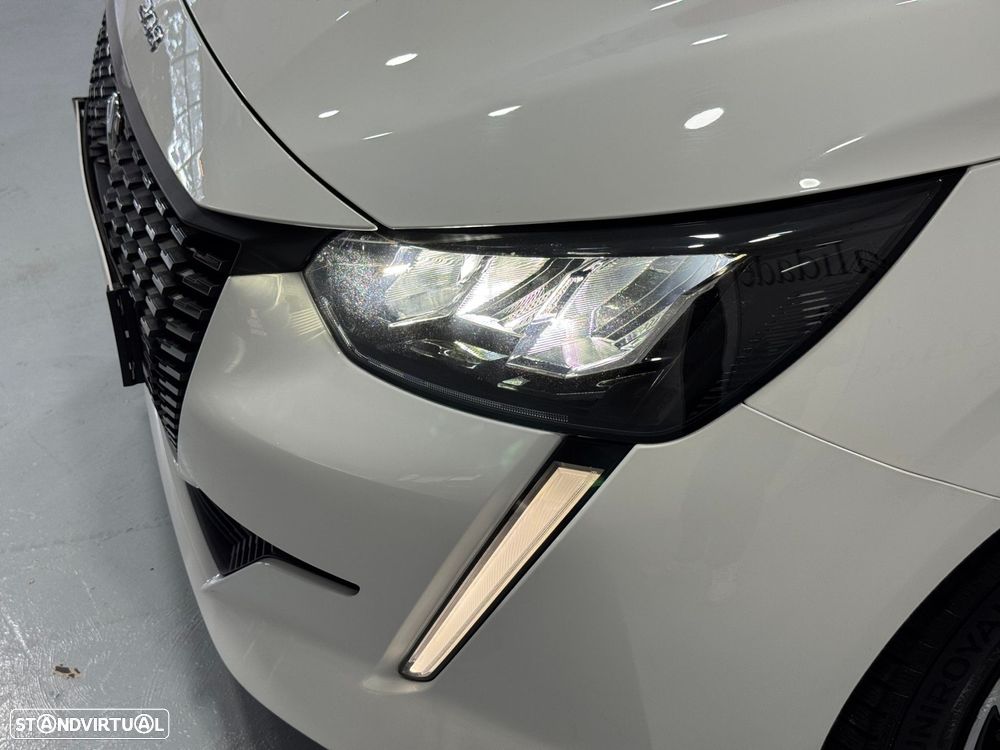 Peugeot 208 1.2 PureTech Active Pack - 22