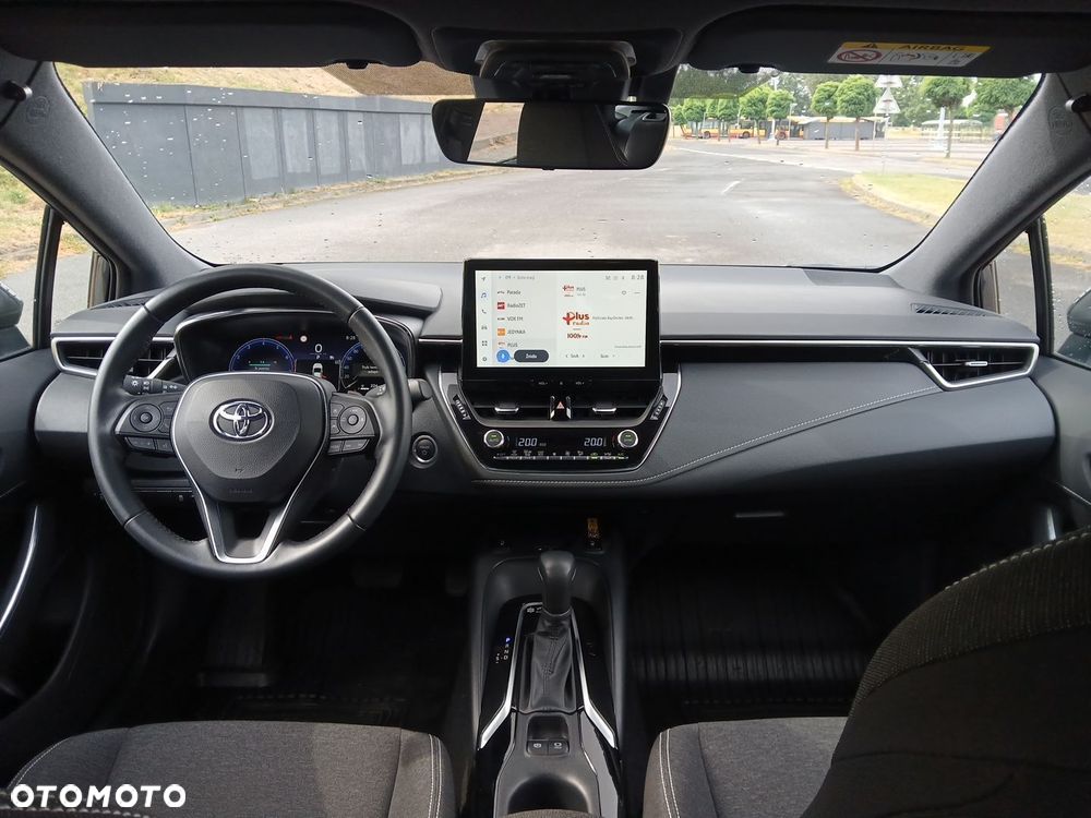 Toyota Corolla 2.0 Hybrid Comfort - 12