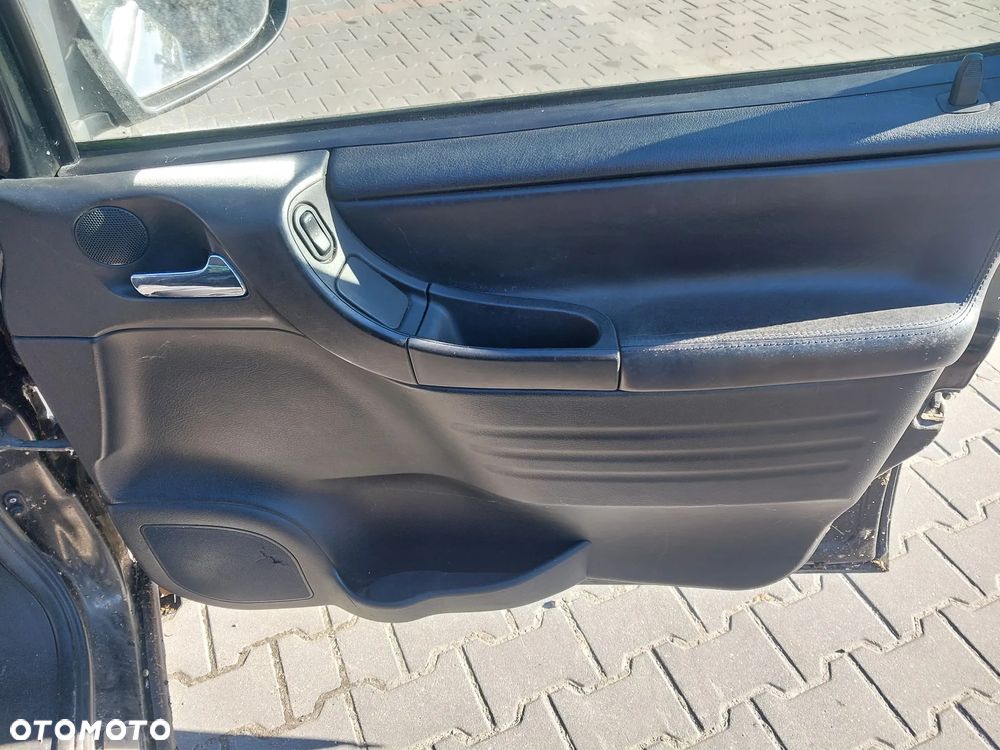 Fotele RECARO Opel Zafira A OPC na 7 OSÓB półskóra fotel boczki wnętrze kanapa fotele drugi trzeci rząd tapicerka KOMPLET B. ŁADNE - 5