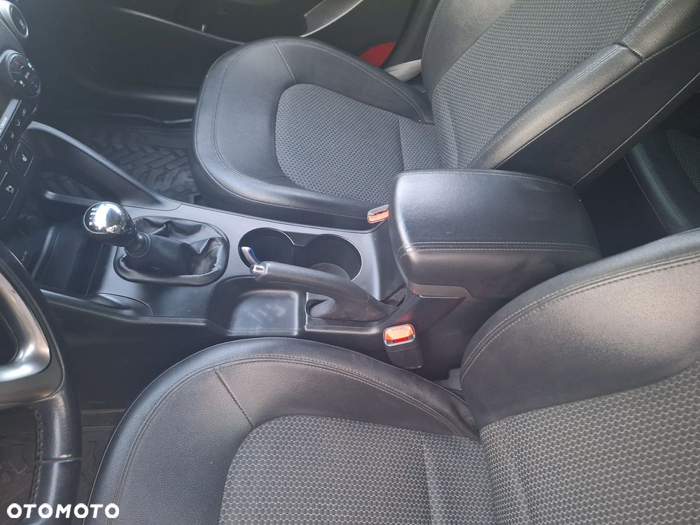 Hyundai ix35 1.6 GDI Classic 2WD - 9