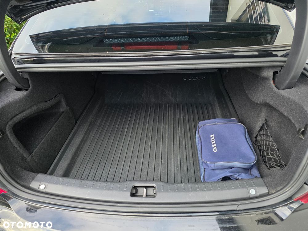 Volvo S90 D4 Momentum - 16