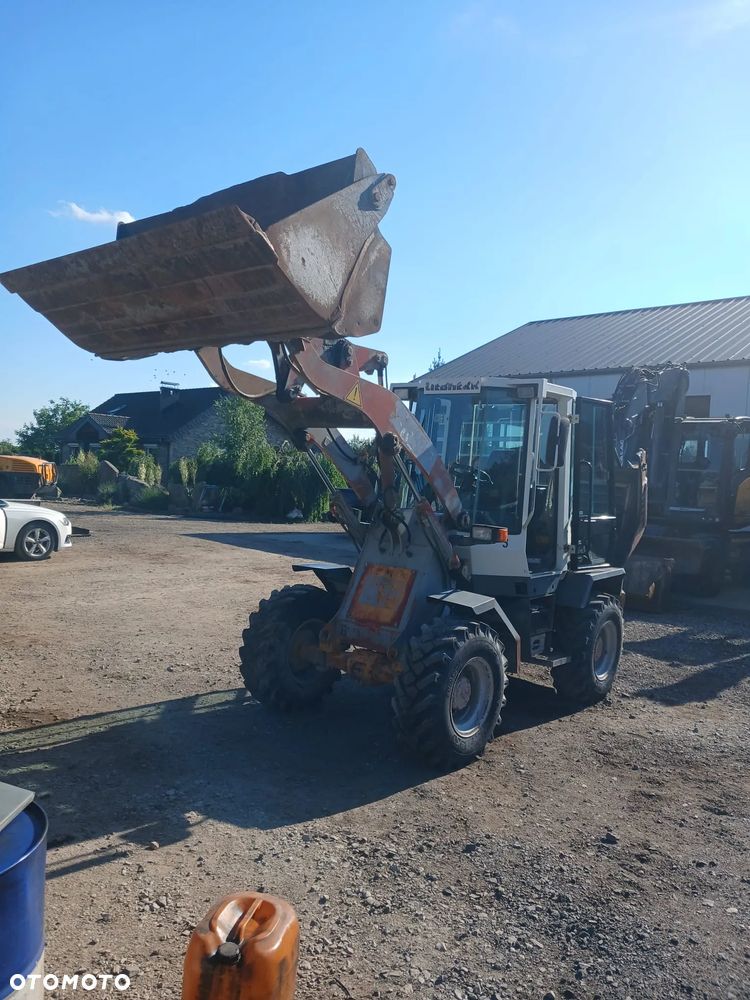 Liebherr L506 - 8