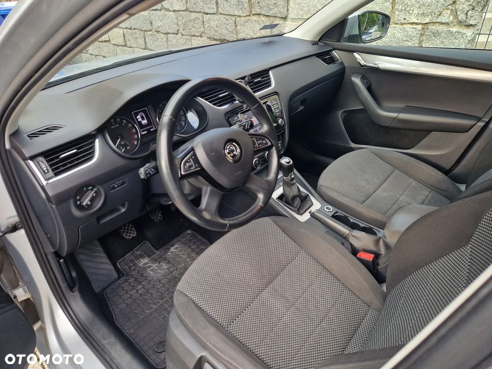 Skoda Octavia 1.6 TDI Ambition - 13