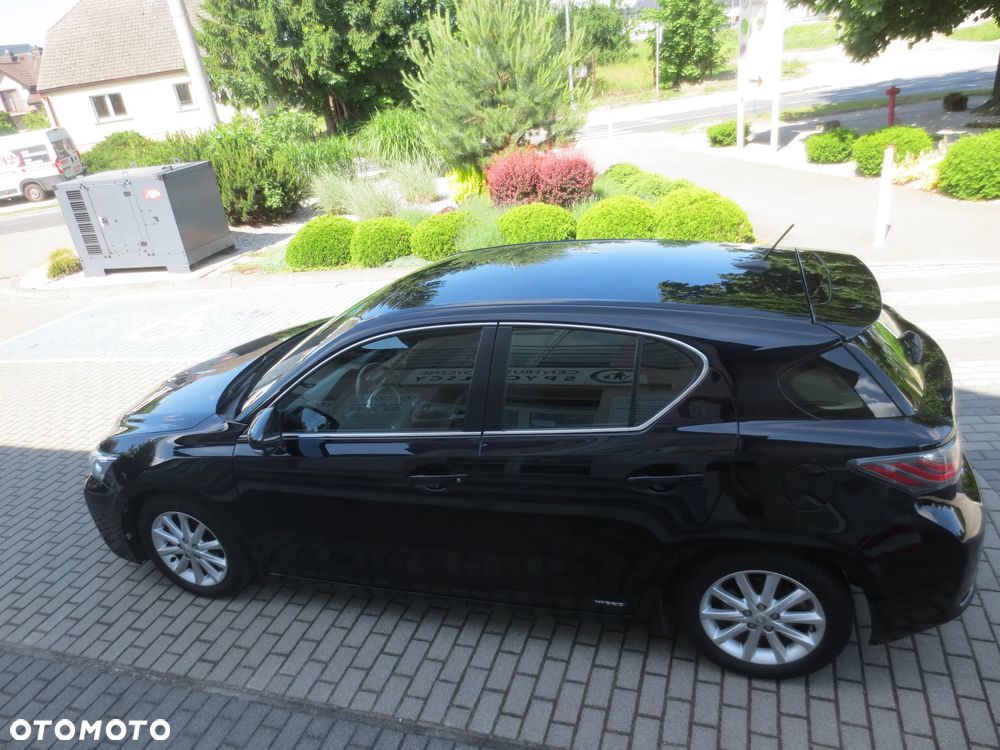 Lexus CT 200h Eco / Elite - 23