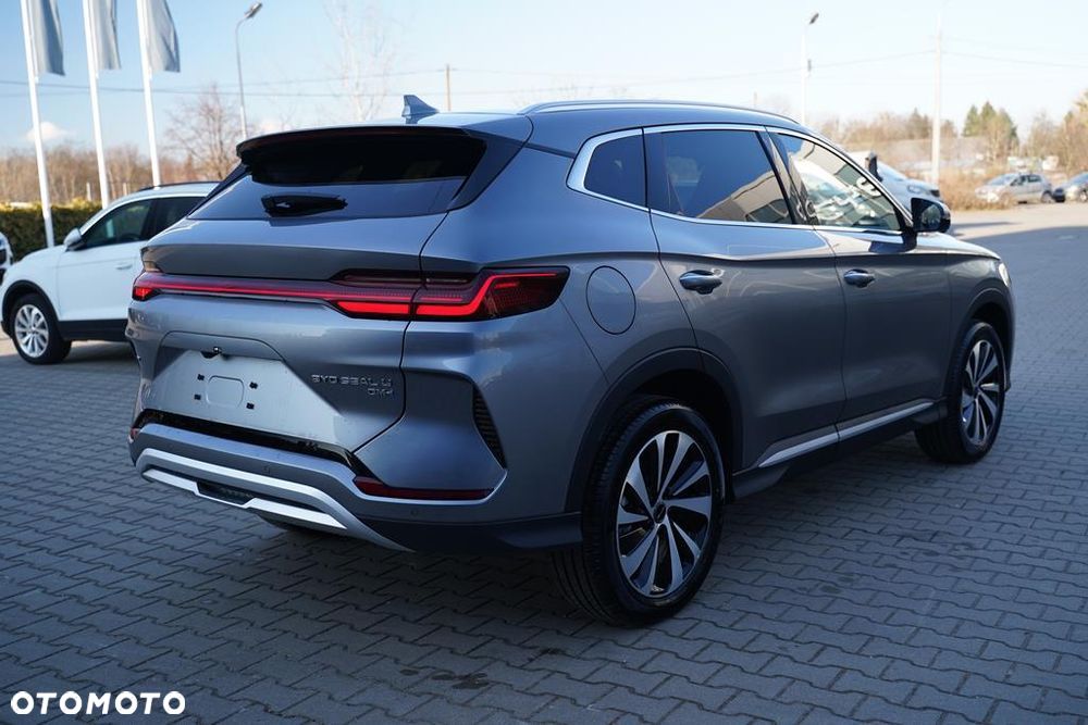 BYD Seal U DM-i 1.5T Design AWD - 4
