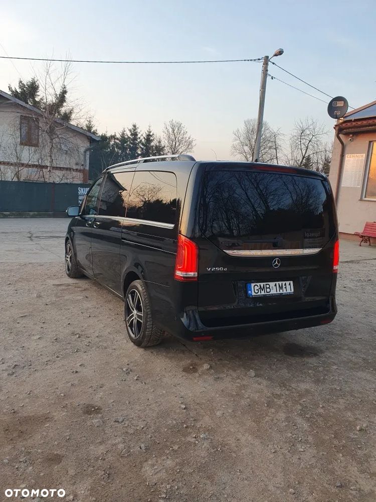 Mercedes-Benz Klasa V 250 (BlueTEC) d Avantgarde 7G-Tronic (d³ugi) - 4