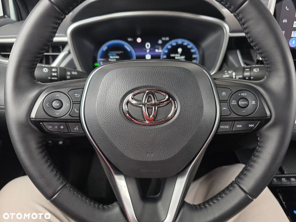Toyota Corolla Cross - 11
