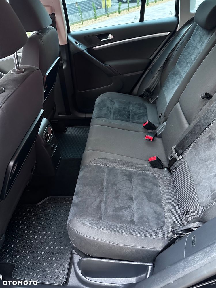 Volkswagen Tiguan - 21