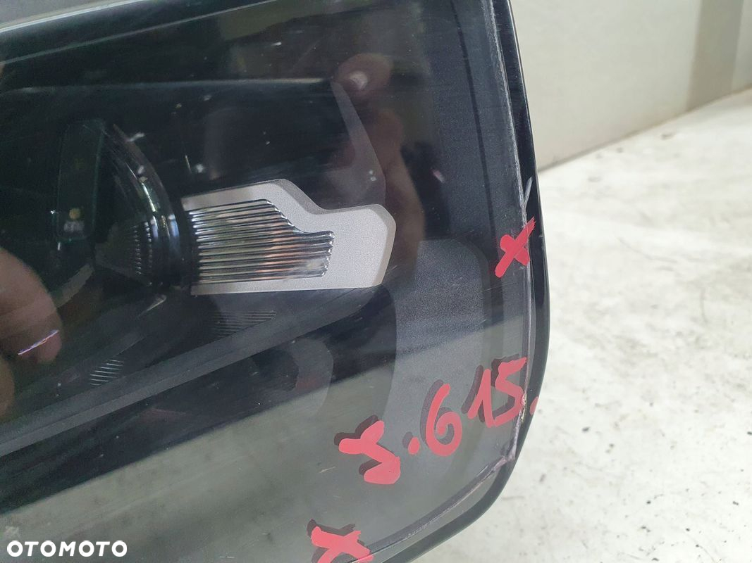 Porsche Macan 95C 24- prawa lampa przednia przód reflektor - 5