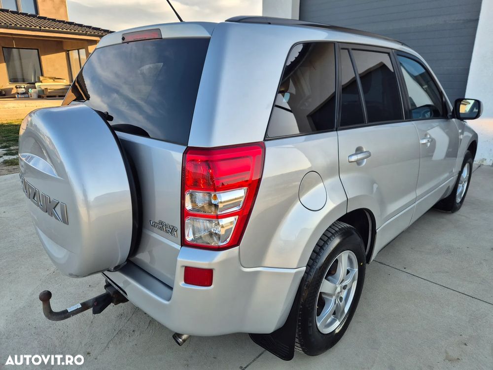 Suzuki Grand Vitara - 14