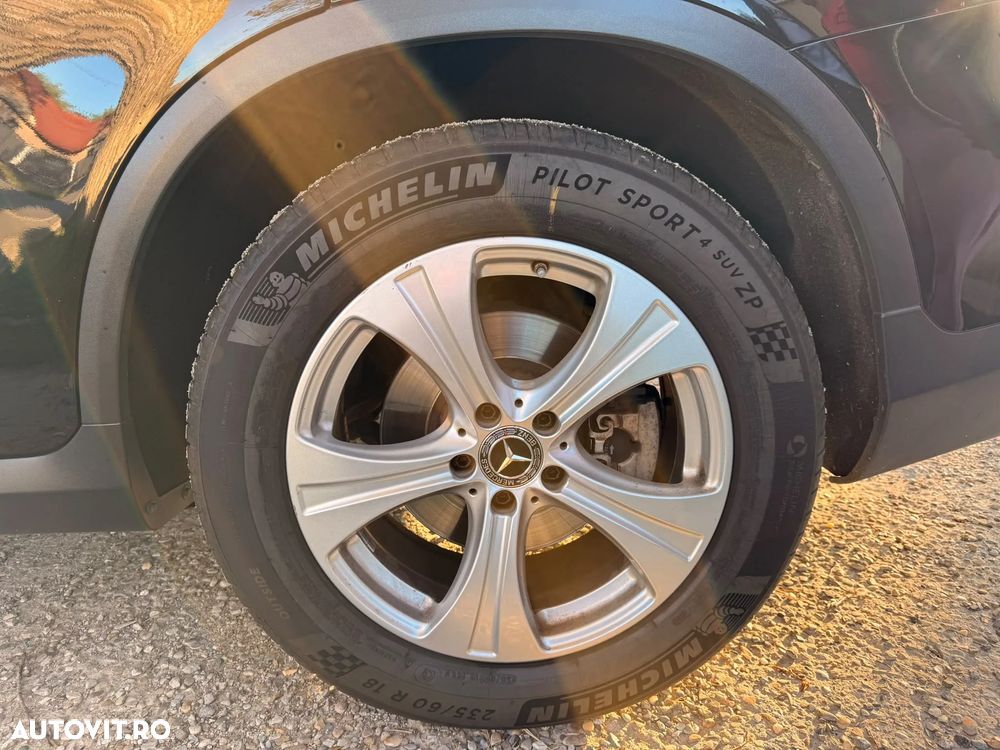 Mercedes-Benz GLC 220 d 4MATIC - 4