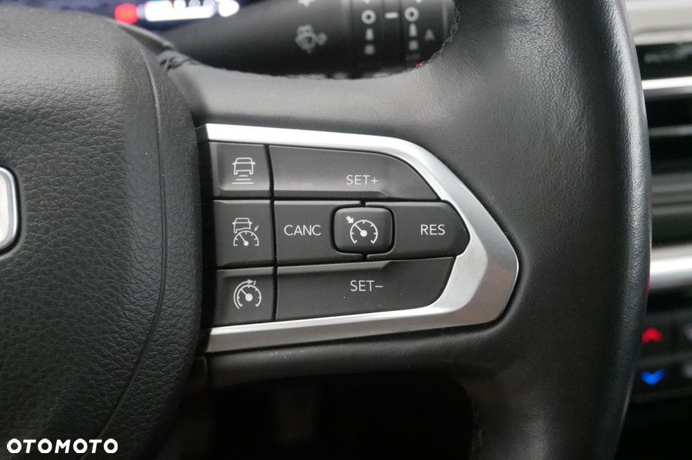 Jeep Compass - 24