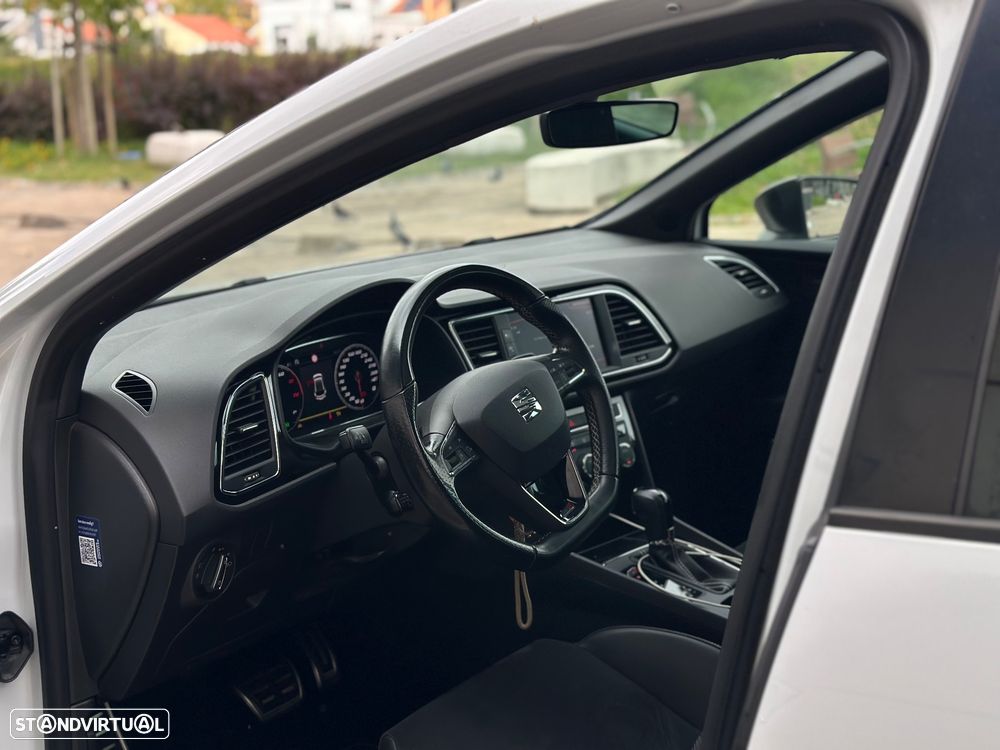 SEAT Leon 2.0 TSI Cupra DSG S/S - 9