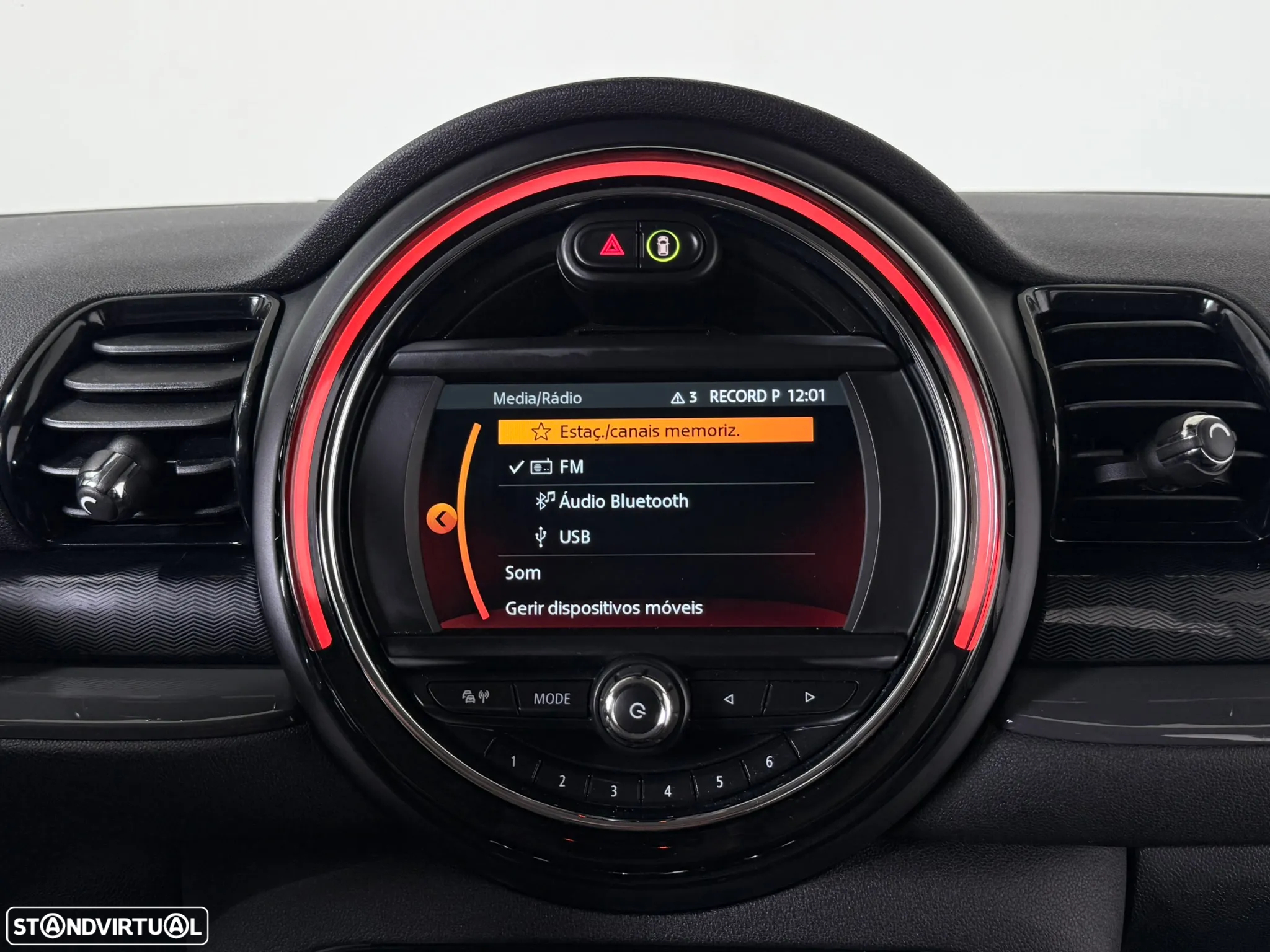 MINI Clubman One D 4Business - 32