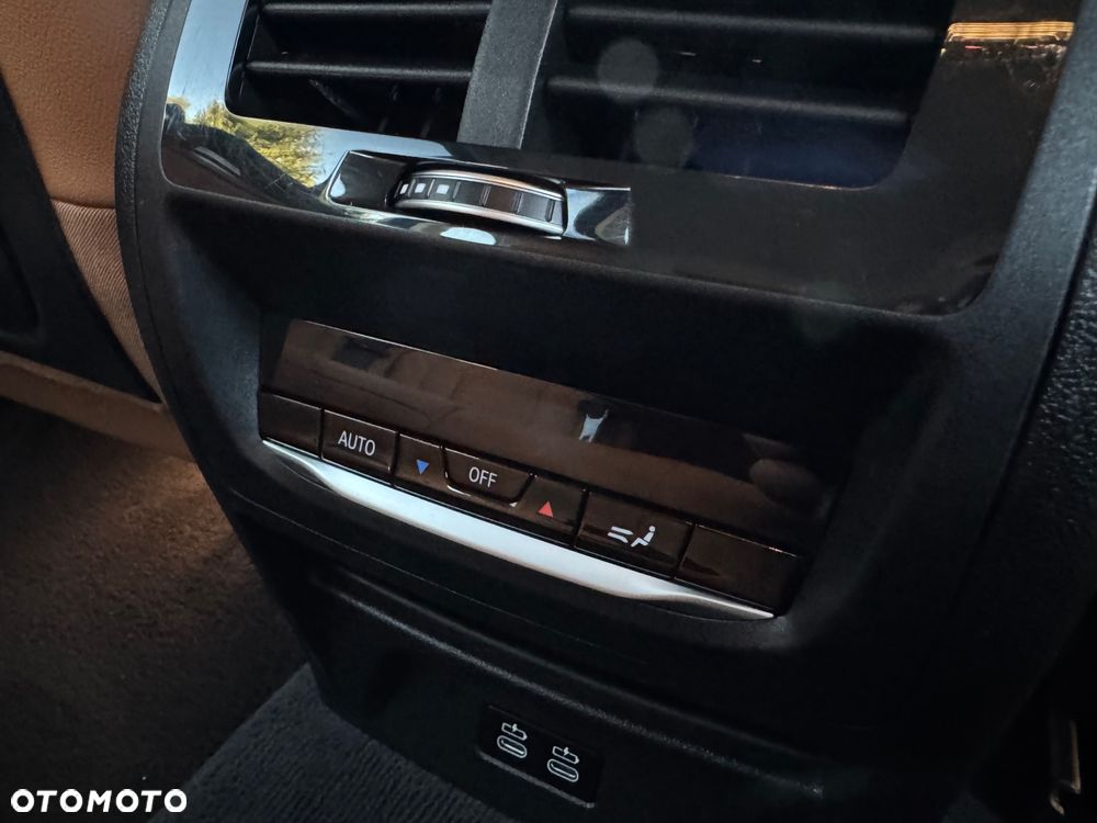 BMW X3 sDrive18d xLine sport - 25