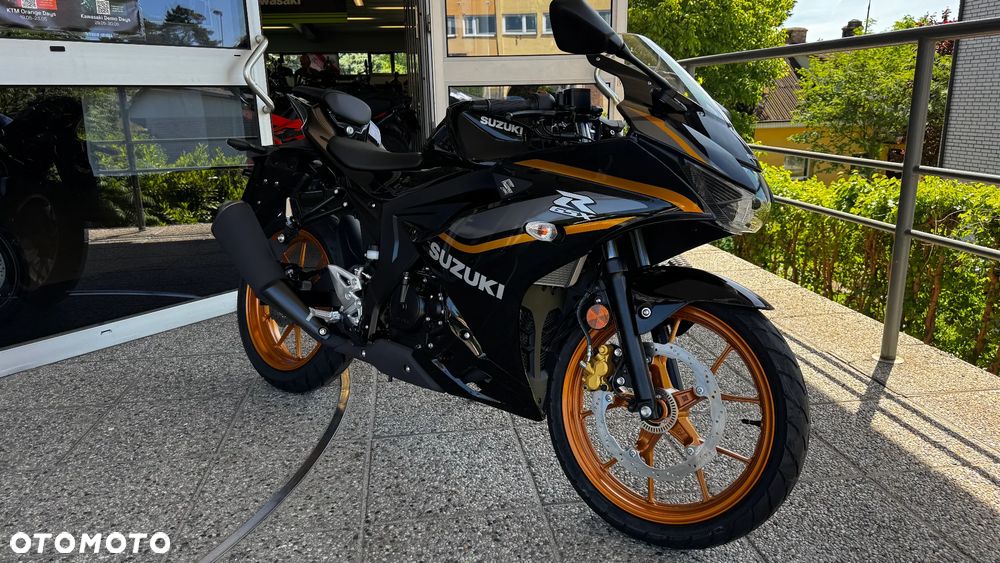 Suzuki GSX - 1
