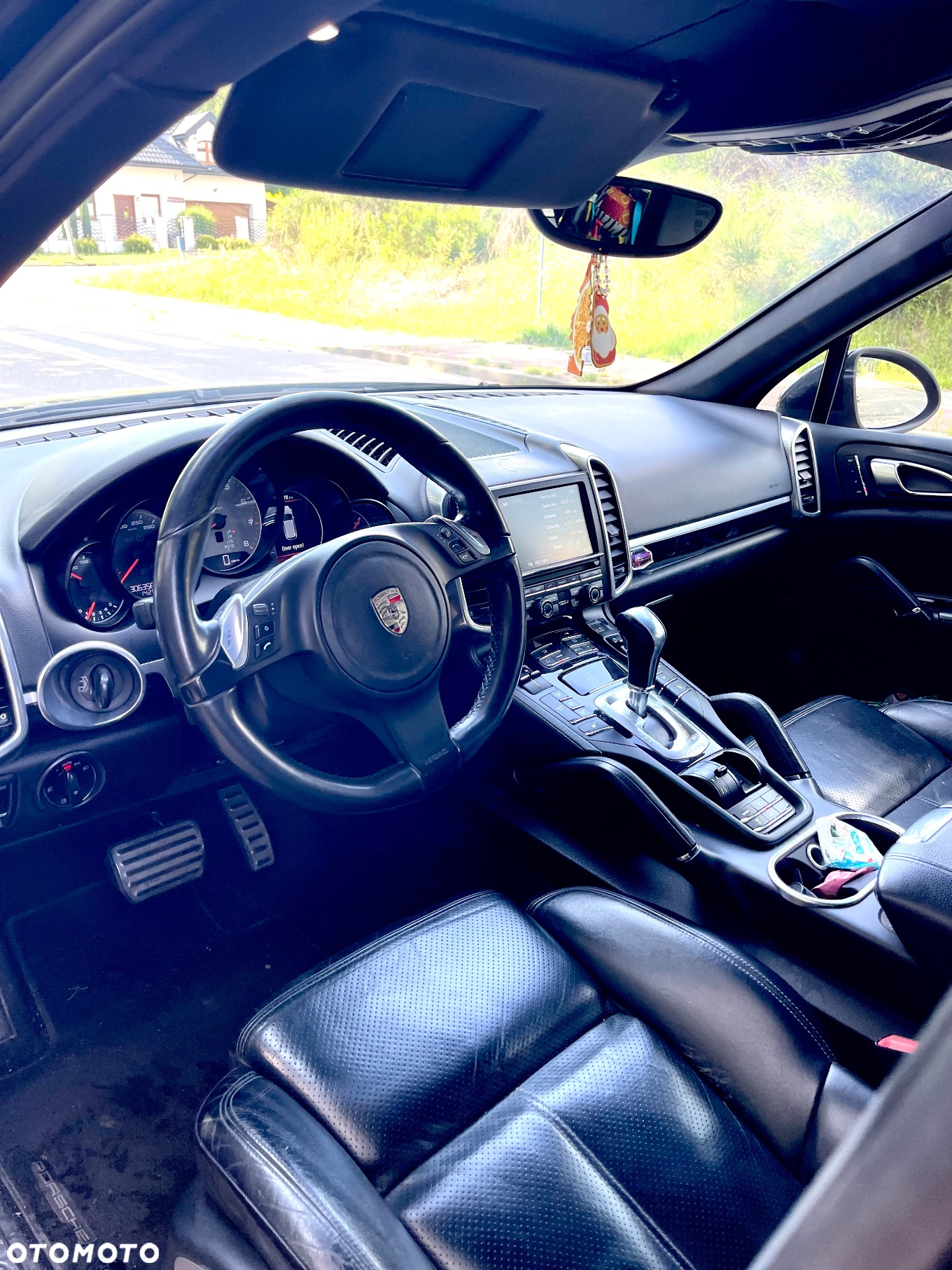 Porsche Cayenne S - 13