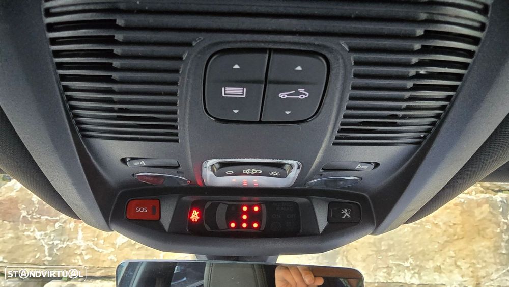 Peugeot 5008 1.5 BlueHDi GT EAT8 - 14