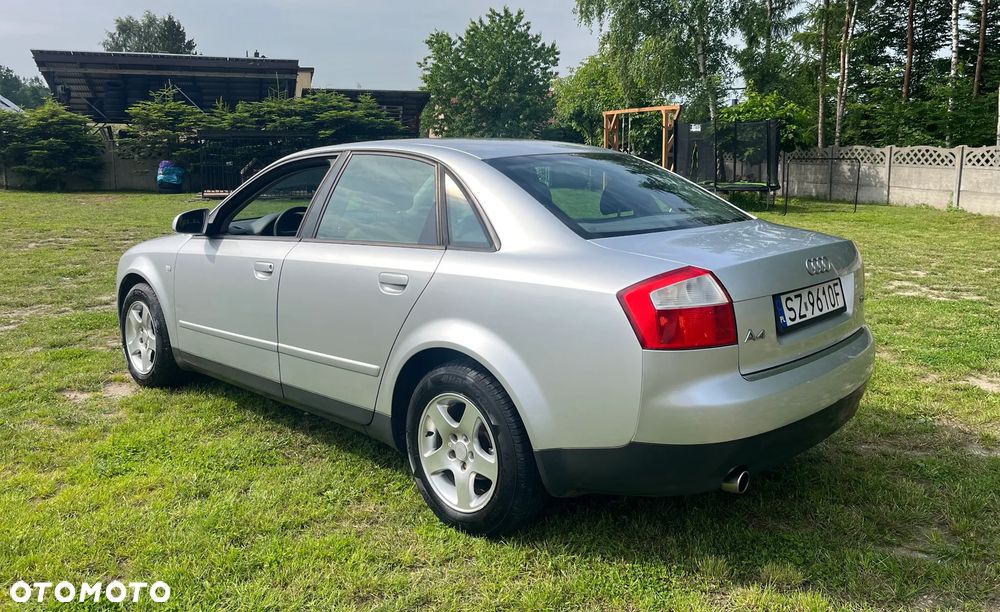 Audi A4 Avant - 3