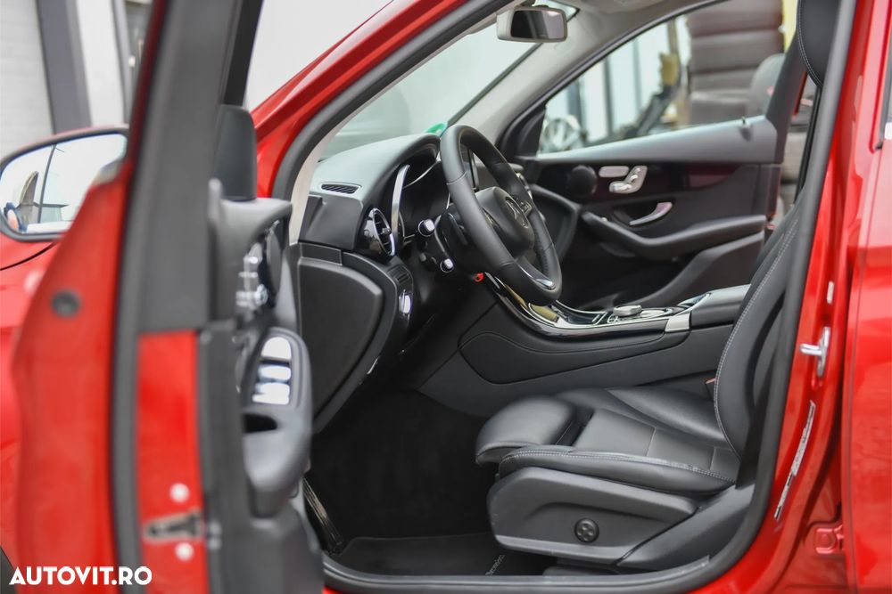 Mercedes-Benz GLC - 10