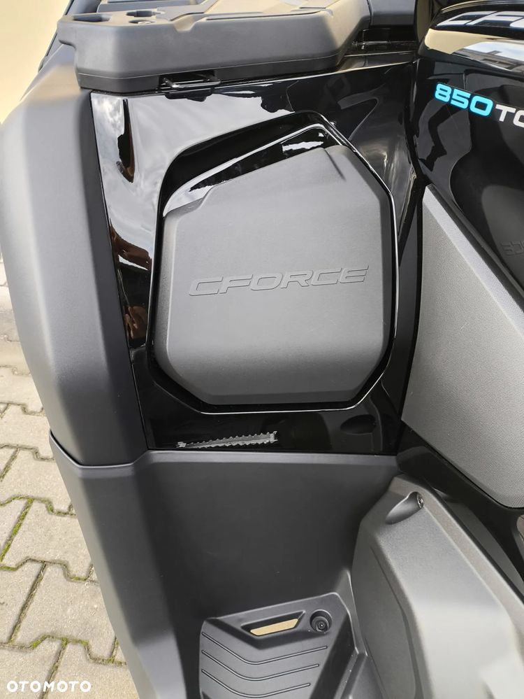 CFMoto CForce - 9