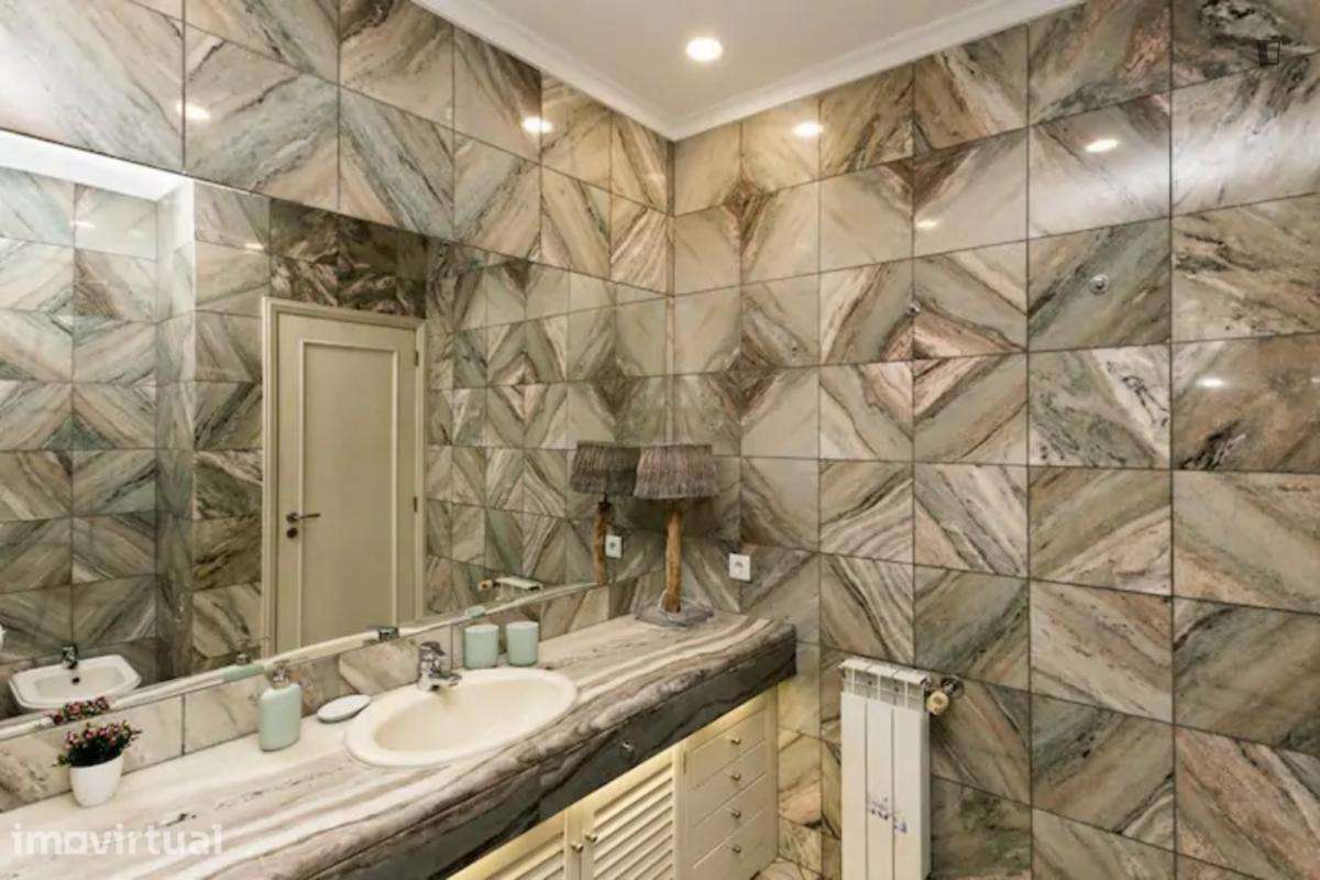 Apartamento com 2 quartos - localizado em Lordelo do Ouro Porto - Grande imagem: 4/21