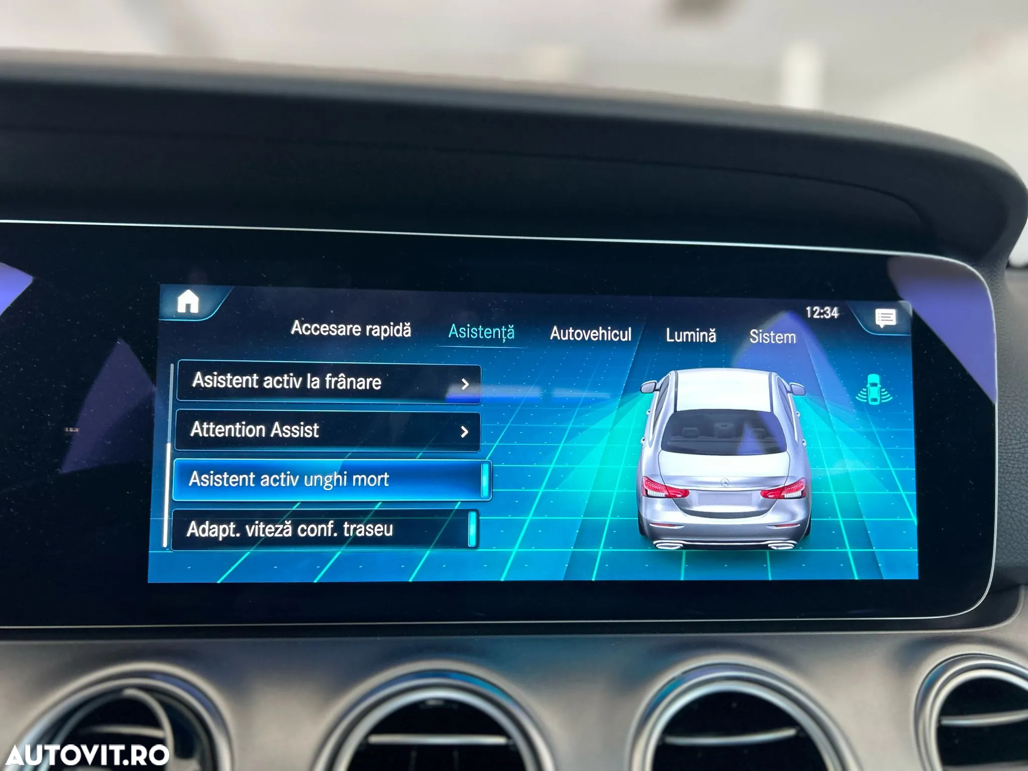 Mercedes-Benz E 220 d 9G-TRONIC Avantgarde - 18
