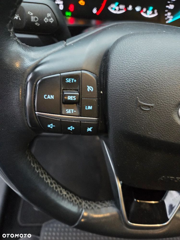 Ford Focus - 19