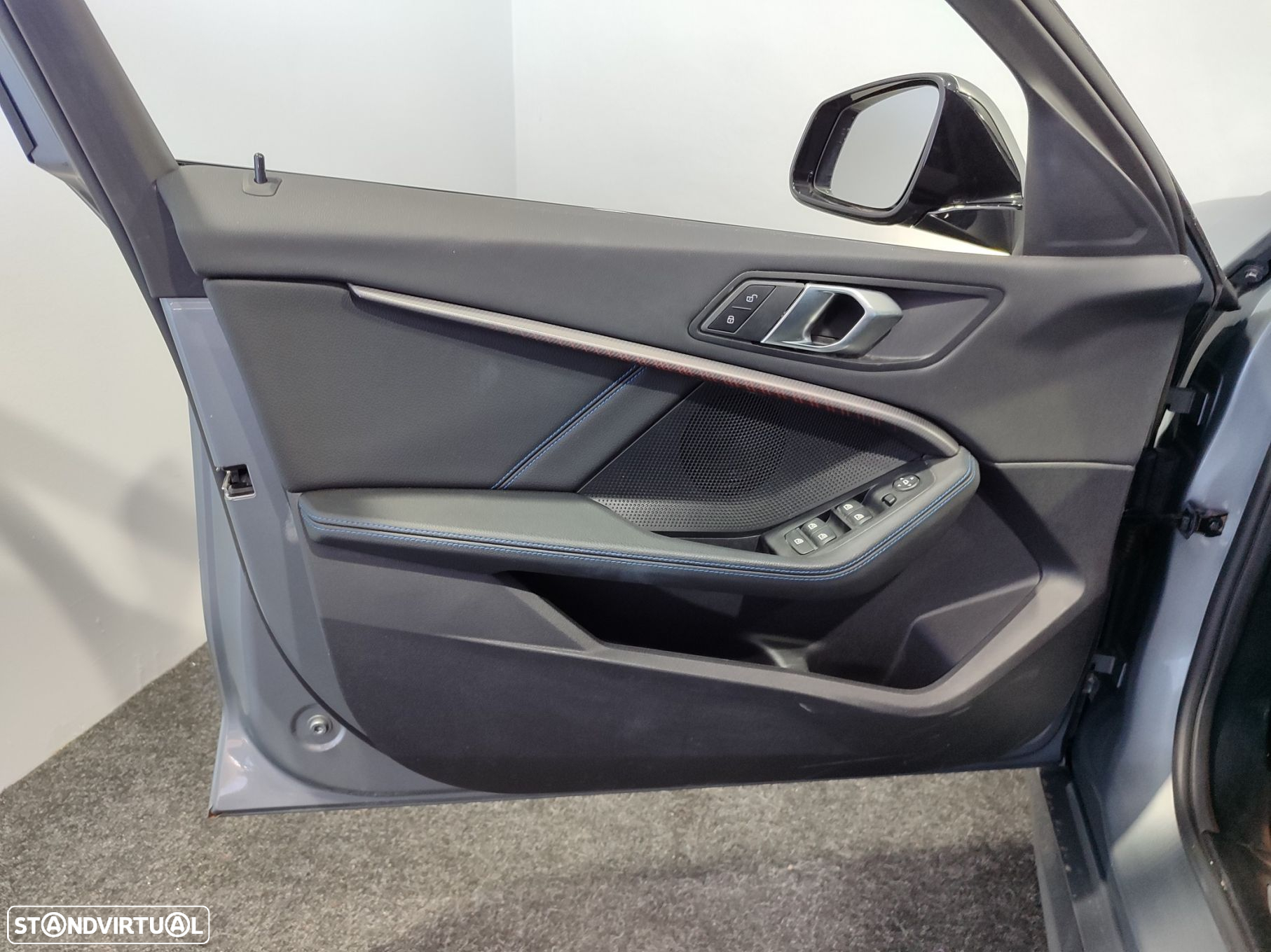 BMW 116 d Pack Desportivo M Auto - 42