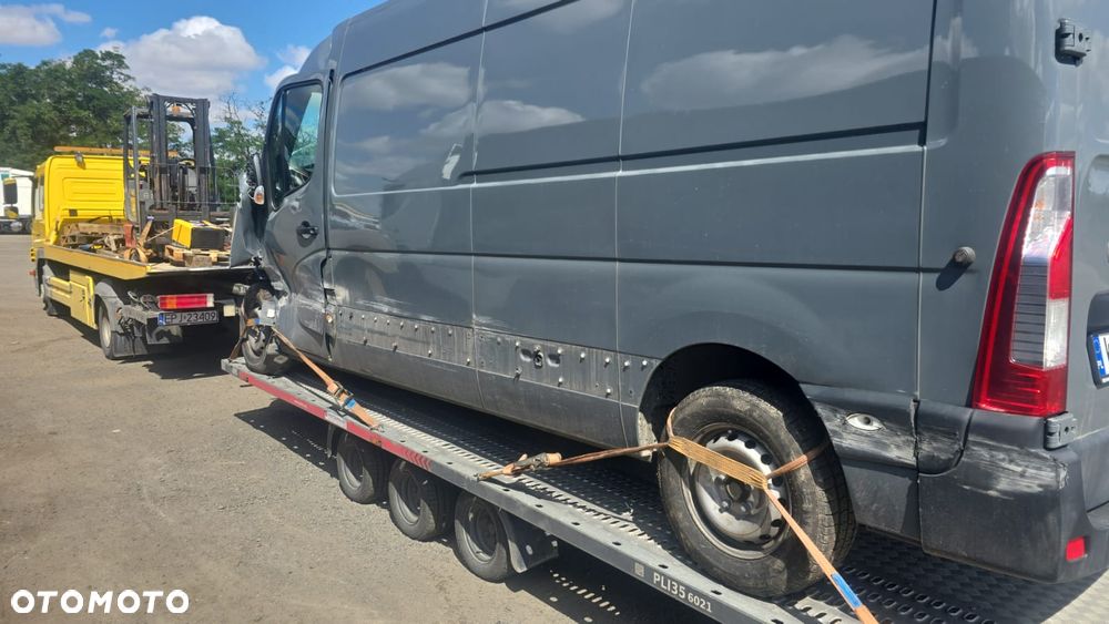 Renault Master - 1