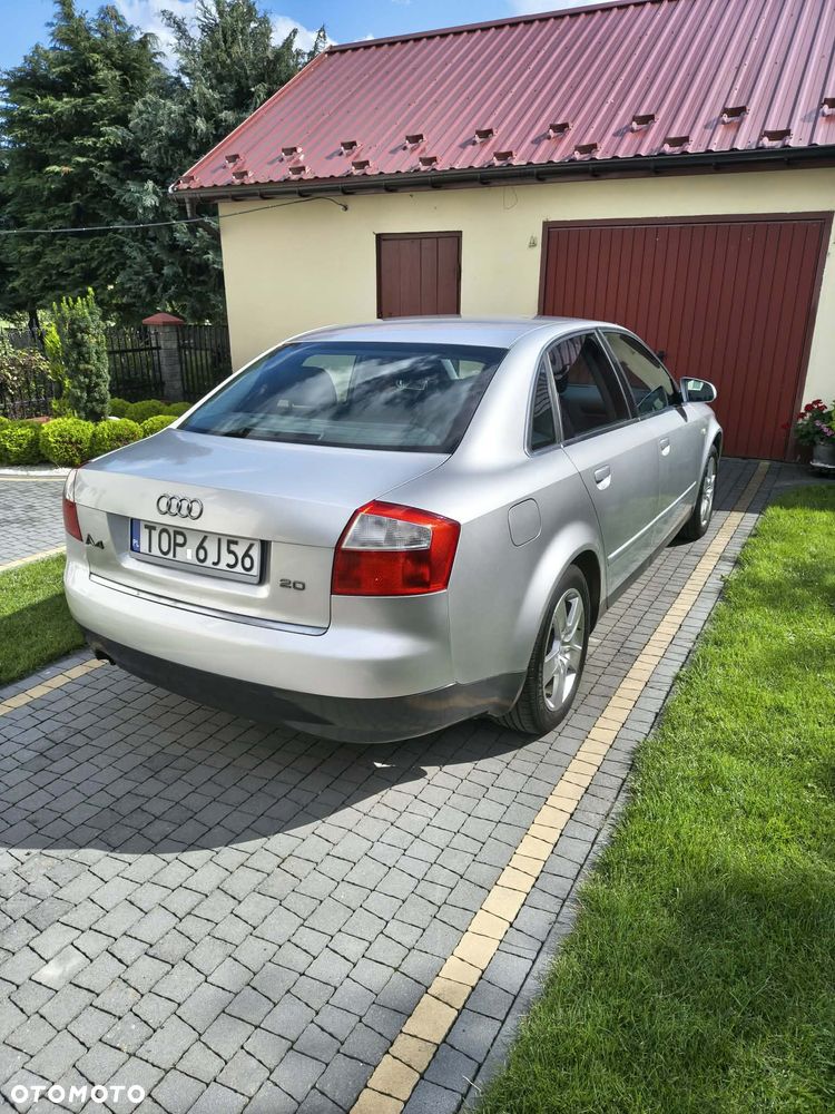 Audi A4 Avant 2 - 5
