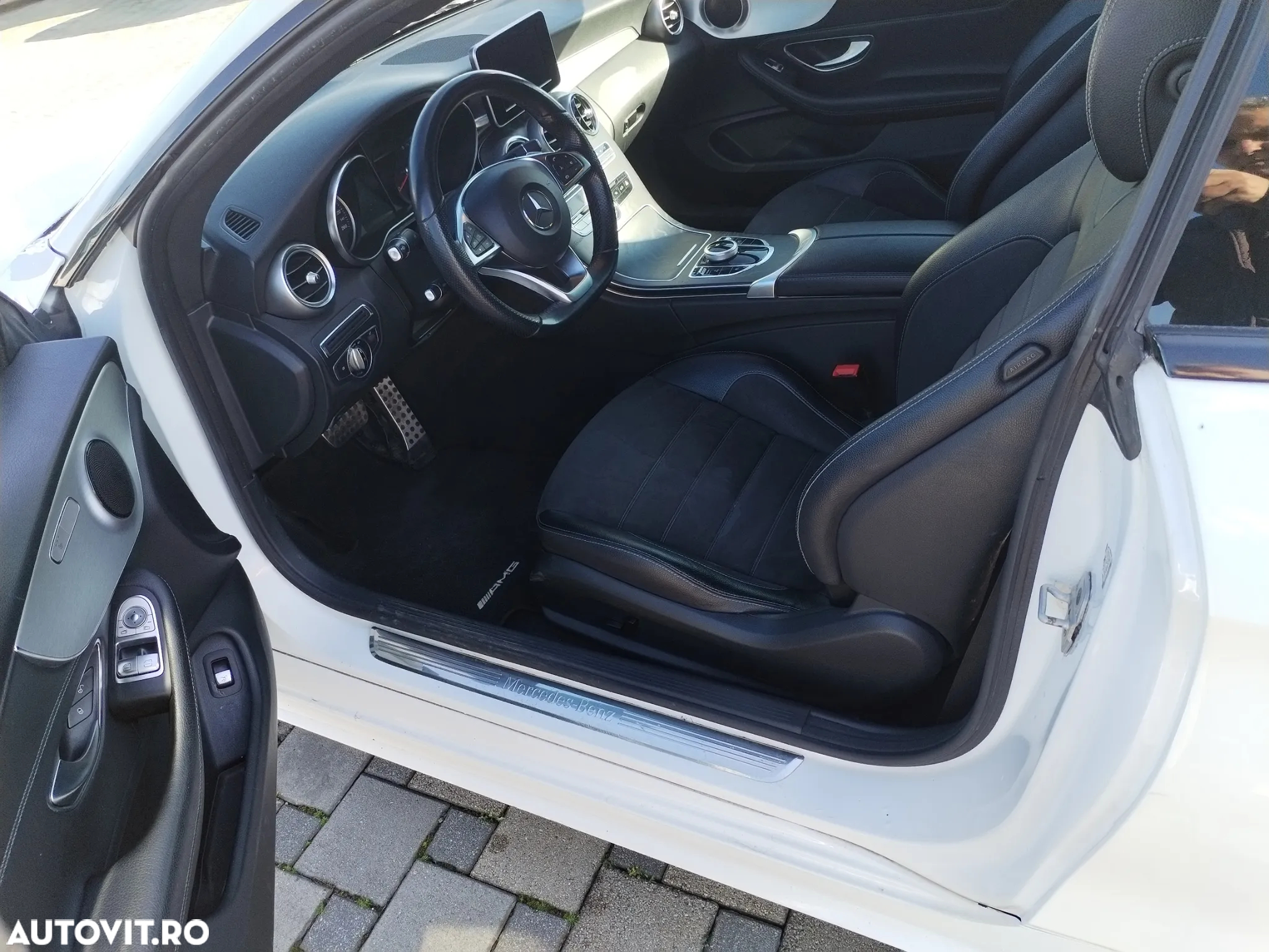 Mercedes-Benz C 180 Coupe 7G-TRONIC AMG Line - 26