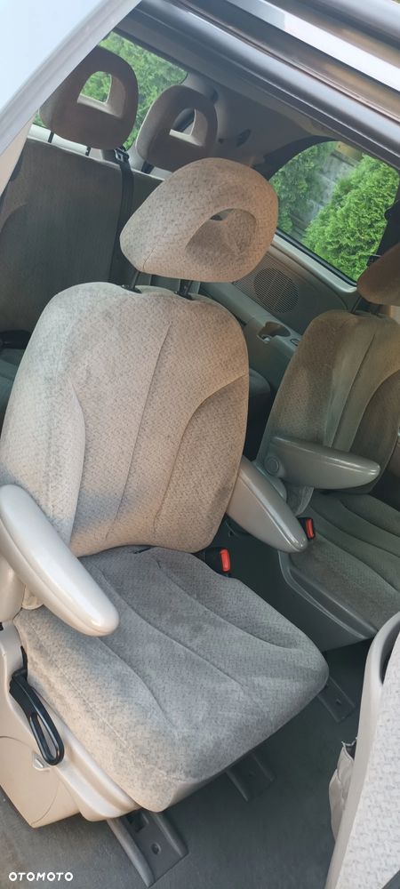 Chrysler Voyager - 4