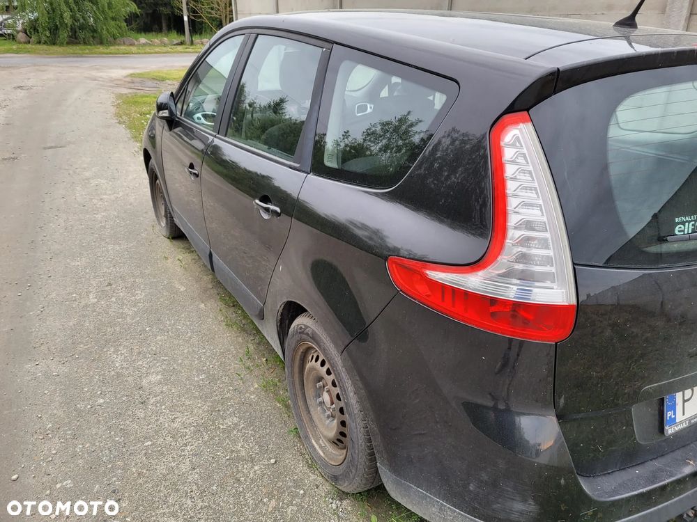 Renault Grand Scenic - 4