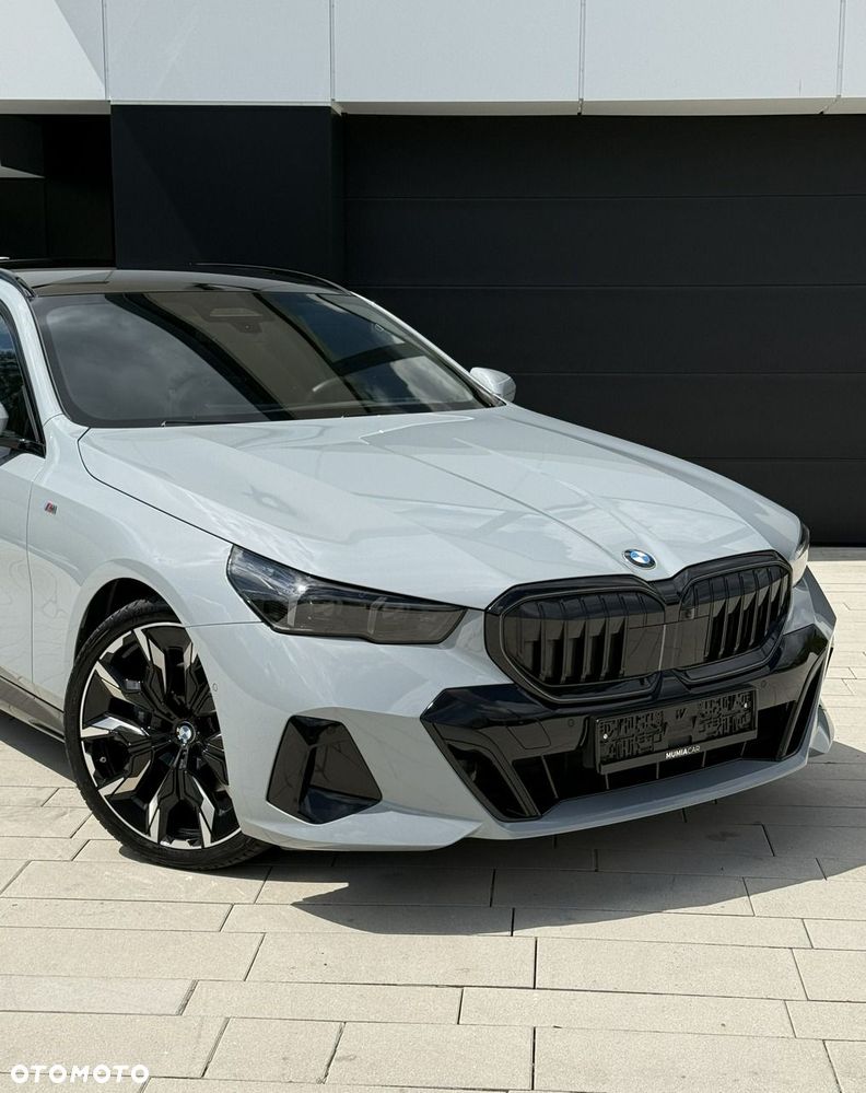 BMW Seria 5 520d xDrive mHEV M Sport - 14