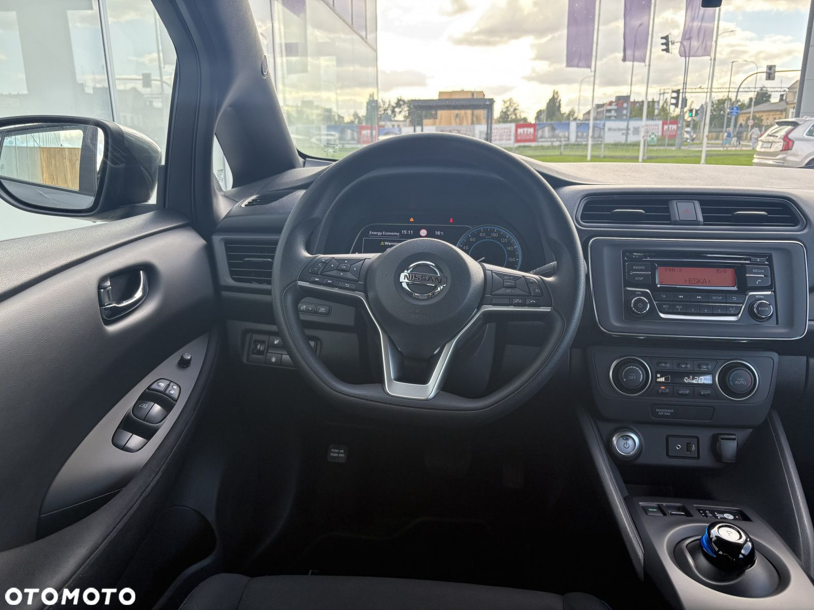 Nissan Leaf - 17