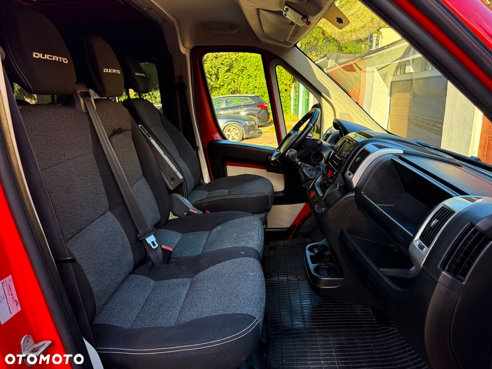 Fiat Ducato brygadówka 6 miejsc - 24