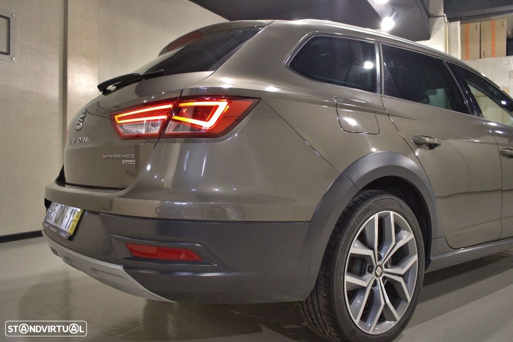 SEAT Leon X-Perience 1.6 TDi 4Drive - 41