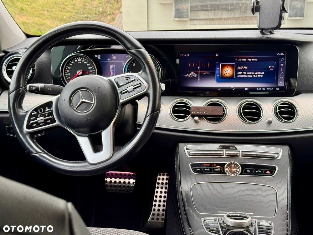 Mercedes-Benz Klasa E 220 d 9G-TRONIC Avantgarde - 7
